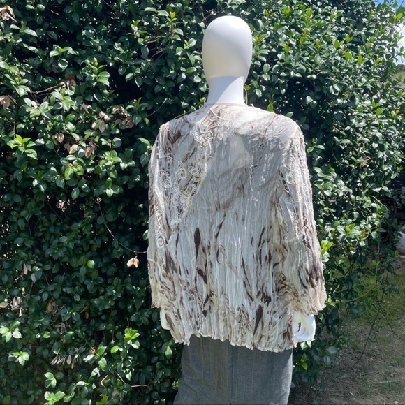 Chico’s Travelers Lightweight Embroidered Crochet Cardigan - Picture 6 of 13